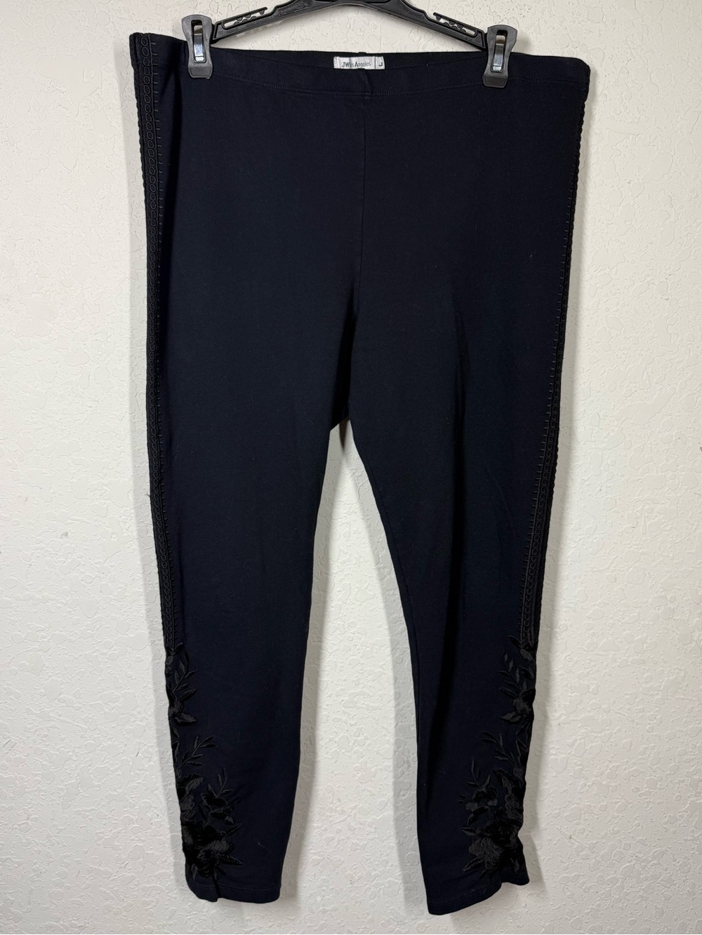 Johnny Was Katina Tonal Embroidered Leggings Size Large